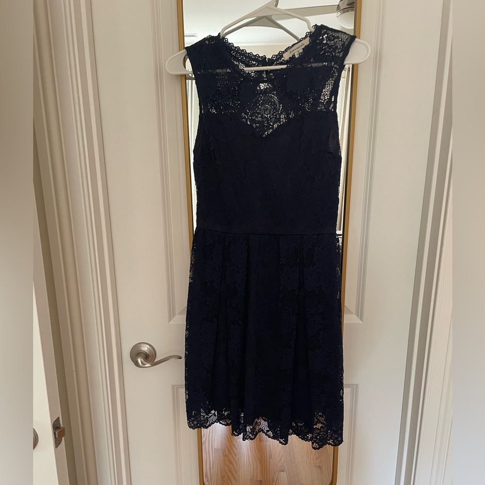 Lace overlay sweetheart neckline skater dress